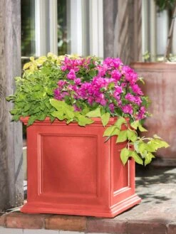 Fairfield Self-Watering Square Planter, 20” X 20” -Garden Care Tools Sales 39 618 08477 tif